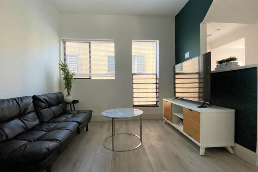 洛杉矶3Bd/3Ba Modern Hollywood Townhouse With Private Rooftop别墅 外观 照片